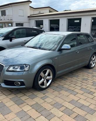 AUDI A3 1.8 TFSI QUATTRO S-LINE INT/EST