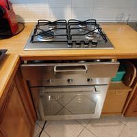 FORNO AD INCASSO E PIANO COTTURA A GAS