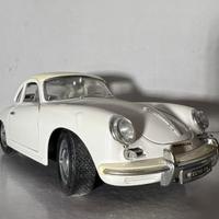 Porsche 356B 1961 – Scala 1:18 Burago
