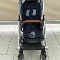 Passeggino trio, box, seggiolone e seggiolini auto