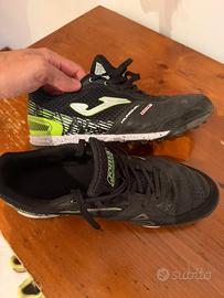 Scarpe calcetto