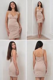 un  vestito.