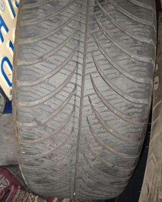 Gomme Goodyear Vector 4s m+s 215/55 R18 99v