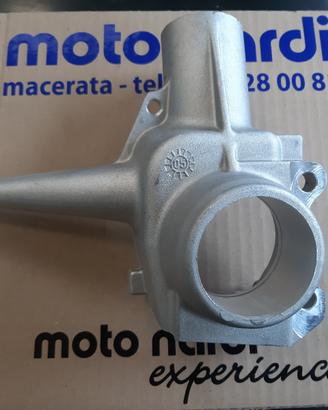 Supporto destro piaggio al500/pk500