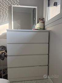 Cassettiera IKEA Malm a 4 cassetti