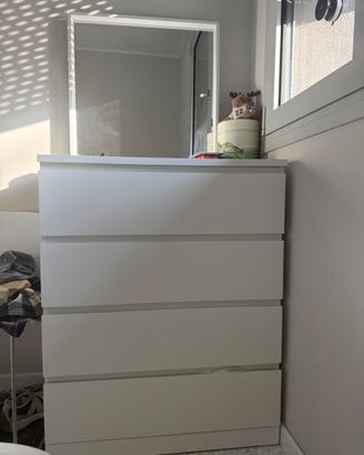 Cassettiera IKEA Malm a 4 cassetti