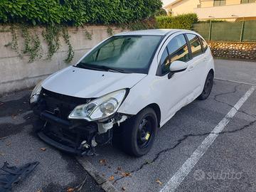 Citroen C3 € 1.500