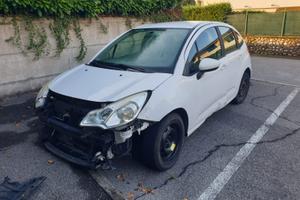 Citroen C3 € 1.500