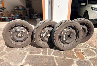🚨Cerchi + Gomme invernali nuove 165/60 r14 Hankook