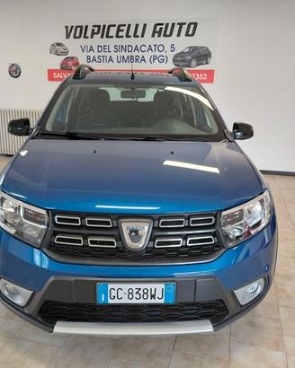 DACIA SANDERO ANNO 2020 BZ GPL ADATTA NEOPATENTATI