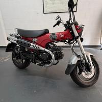Honda dax 125