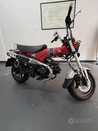 Honda dax 125