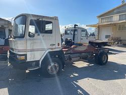 Nissan Vanette NISSAN L70 MOTORE EBRO MG 38T