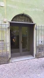 Celle Ligure - Centro Storico: Fondo Commerciale C