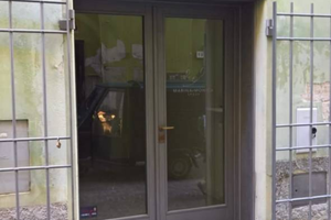 Celle Ligure - Centro Storico: Fondo Commerciale C