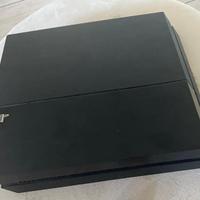 PLAYSTATION 4