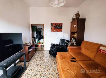 Appartamento di 80 m² con 4 locali a Poggibonsi
