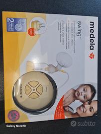 Tiralatte elettronico e a batterie Medela