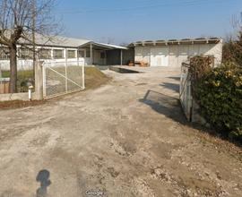 IMMOBILI COMMERCIALI a San GIOVANNI AL NATISONE