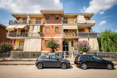 3 LOCALI A VOLVERA