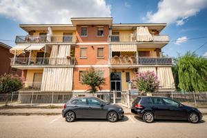 3 LOCALI A VOLVERA