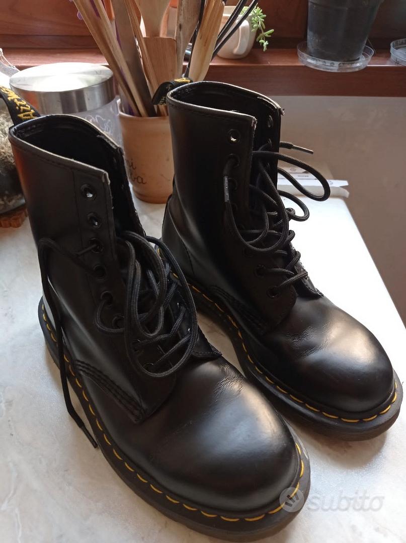 Subito store dr martens