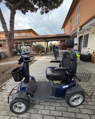Scooter TITAN 2 per anziani e disabili
