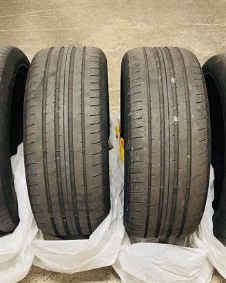 Gomme GoodYear Eagle F1 235/45 R18