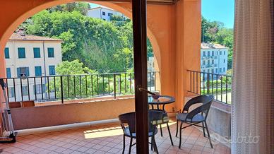 Porto San Rocco - bilocale con terrazzo e p.auto