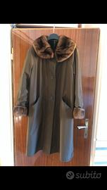 Cappotto con pelliccia di visone