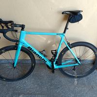 Bici Bianchi sprint carbon taglia 61 