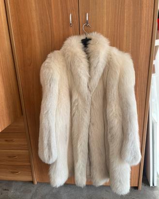 Pelliccia volpe bianca