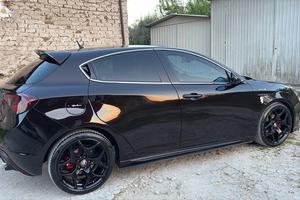 ALFA ROMEO Giulietta - 2011