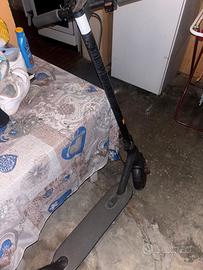 Xiaomi Mi Electric Scooter 1S