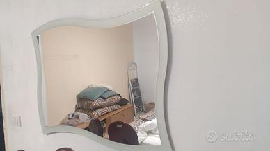 Camera da letto in legno tamburrato color ciliegio