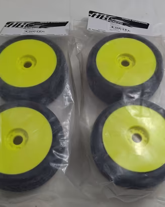 4x RUOTE INCOLLATE HB HPI RACING BEAM 1:8 BUGGY