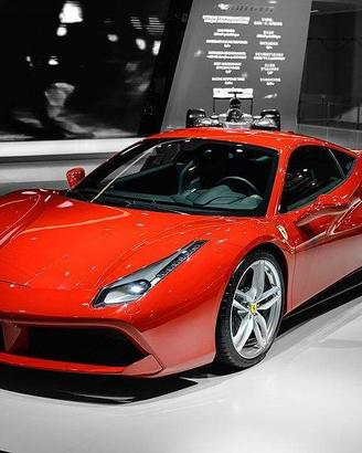 Parabrezza Ferrari 488