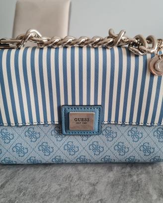 Borsa Guess azzurra in pelle 