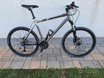 MTB Rockrider 8.1 - 26" -  taglia XL - come nuova