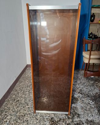 vetrina vintage 70/80 con vetro fumé 