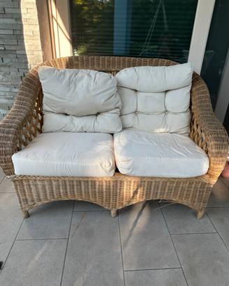 Set divano due posti e poltrone in rattan
