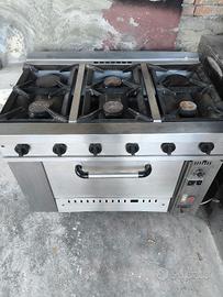 Cucina 6 fuochi con forno