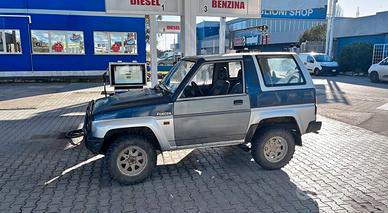 DAIHATSU FEROZA F300