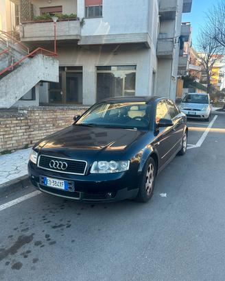 audi A4 benzina