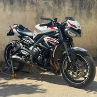 Triumph Street Triple 660 S A2 (LEGGI BENE)