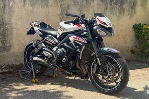 Triumph Street Triple 660 S A2 (LEGGI BENE)