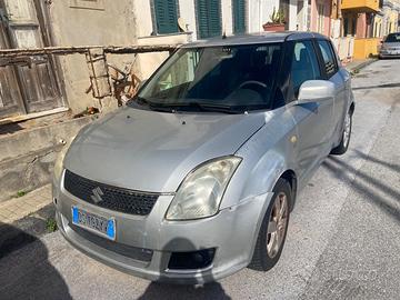 Suzuky Swift