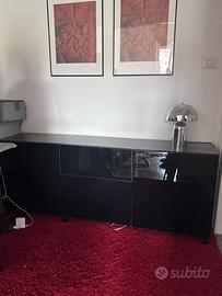Besta console