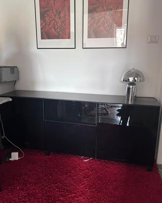 Besta console