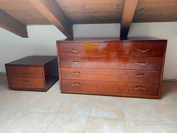 Mobile comó e comodino